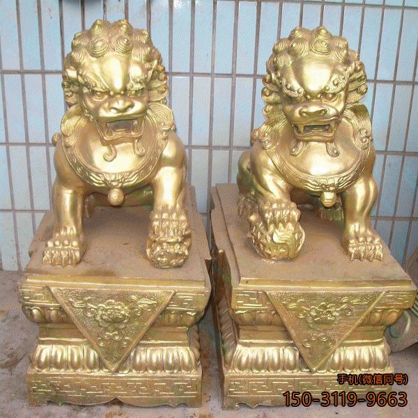 天安門(mén)鎏金獅子_中國傳統動(dòng)物銅雕