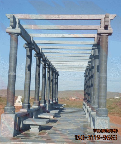 青石長(cháng)廊