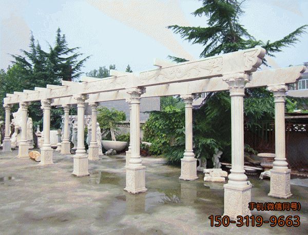 漢白玉長(cháng)廊
