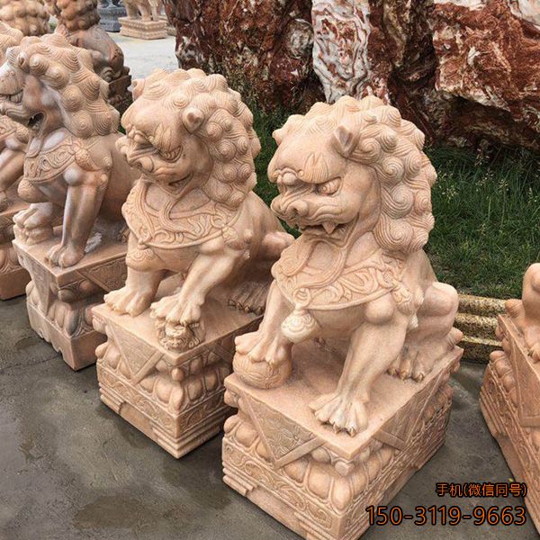晚霞紅天安門(mén)獅子_鎮宅辟邪看門(mén)動(dòng)物
