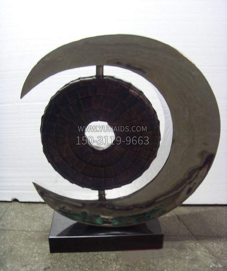 園林不銹鋼創(chuàng )意景觀(guān)雕塑