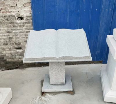 公園創(chuàng  )意石雕書(shū)雕塑