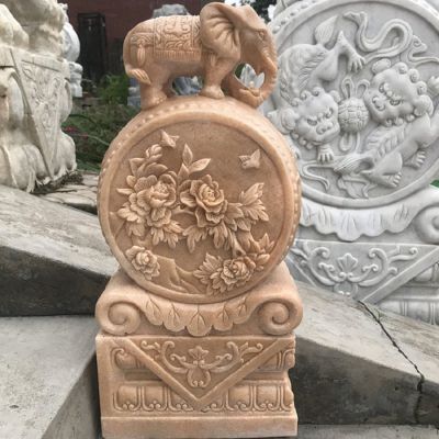 晚霞紅石雕庭院門(mén)口一對抱鼓石