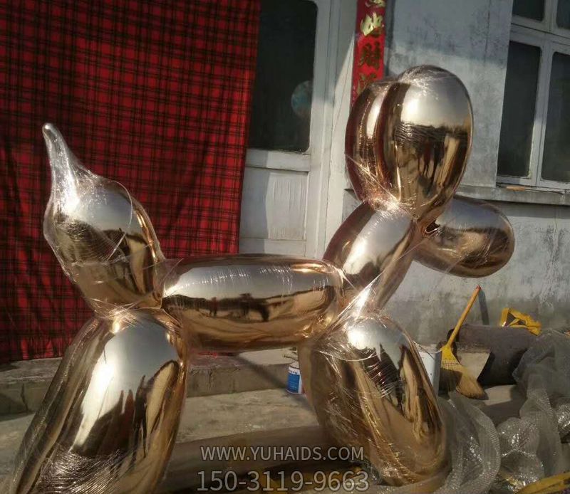 庭院創(chuàng )意玻璃鋼金色氣球狗雕塑