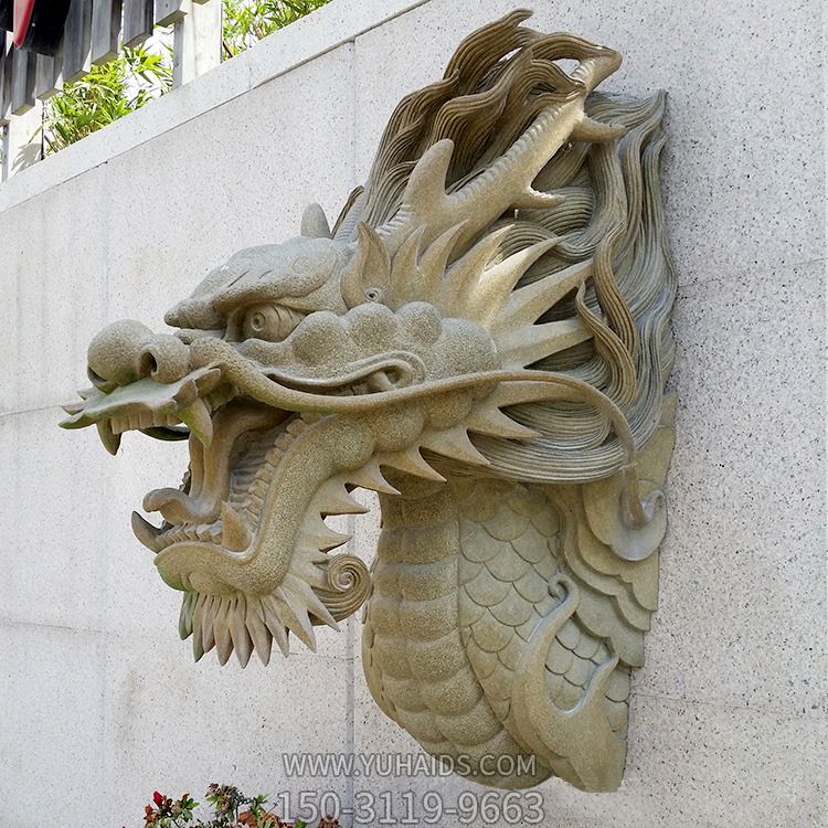 庭院小區創(chuàng )意墻面上的大理石石雕龍雕塑