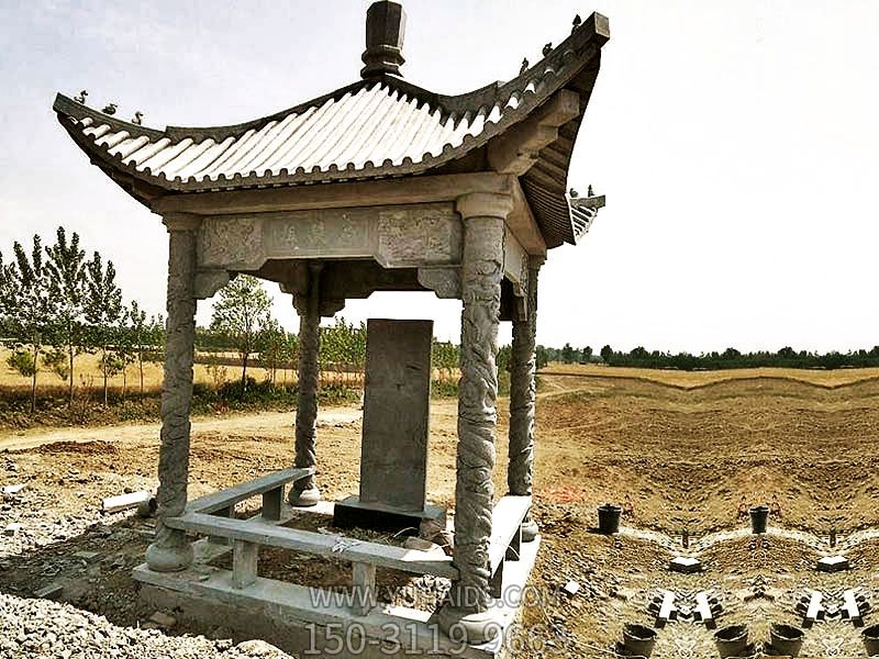 農村戶(hù)外擺放石碑簡(jiǎn)易涼亭雕塑