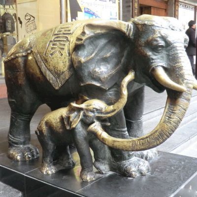 酒店會(huì )所城市街道玻璃鋼仿銅園林景觀(guān)擺件大象雕塑