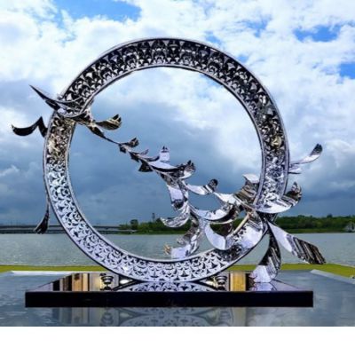 不銹鋼鏤空戶(hù)外會(huì )所水景圓環(huán)擺件