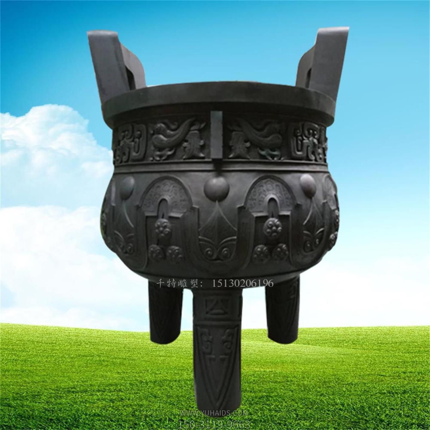不銹鋼仿銅創(chuàng )意圓形鼎雕塑
