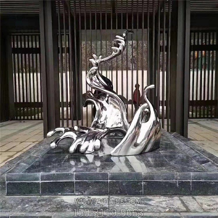 不銹鋼鏡面酒店會(huì )所門(mén)口水景擺件海浪浪花雕塑