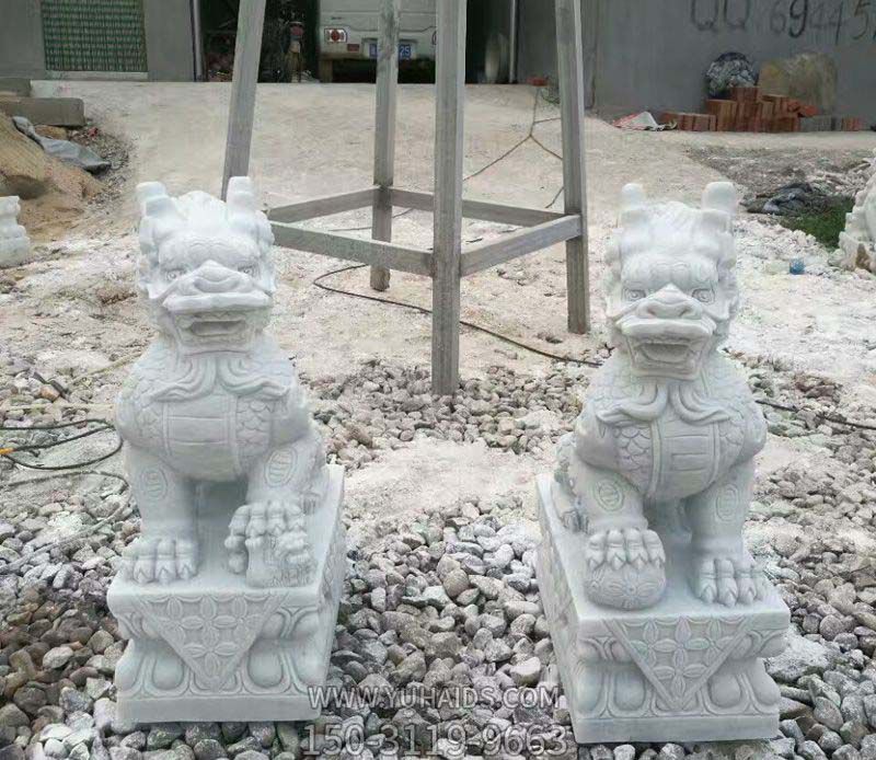 戶(hù)外景區大理石石雕神獸麒麟雕塑
