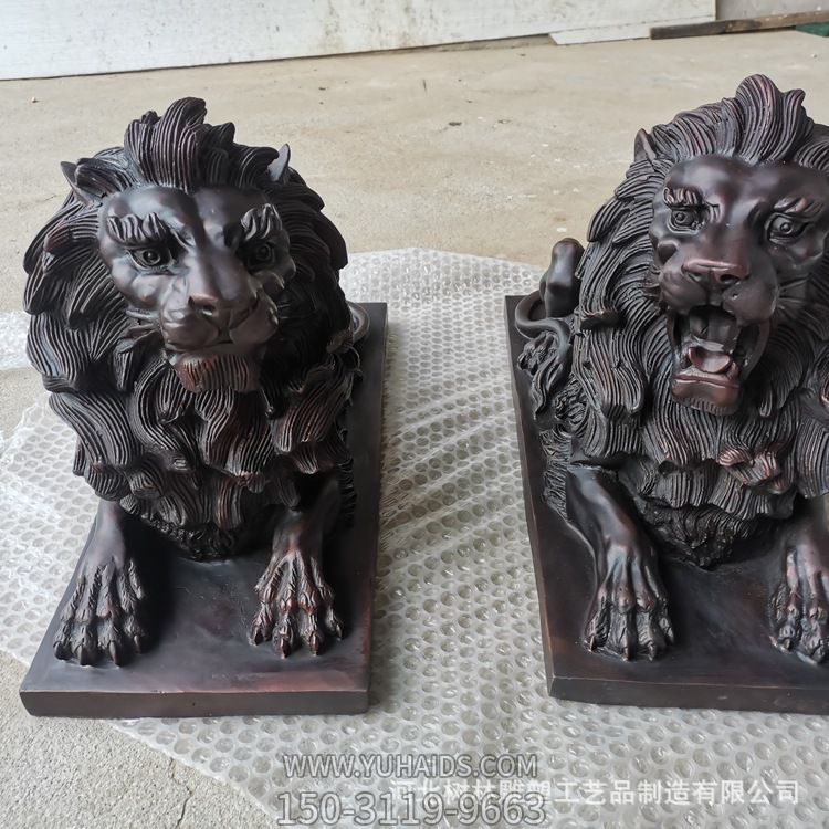 不銹鋼仿銅創(chuàng )意石雕獅子雕塑