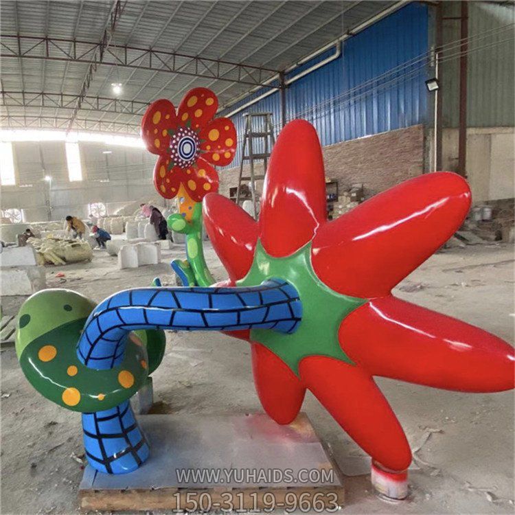 幼兒園游樂(lè )場(chǎng)大型創(chuàng  )意樹(shù)脂彩繪花朵雕塑