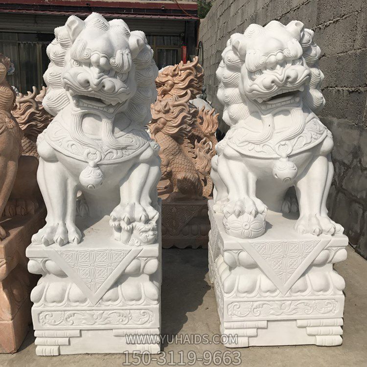 漢白玉石雕家用一對看大門(mén)的獅子雕塑