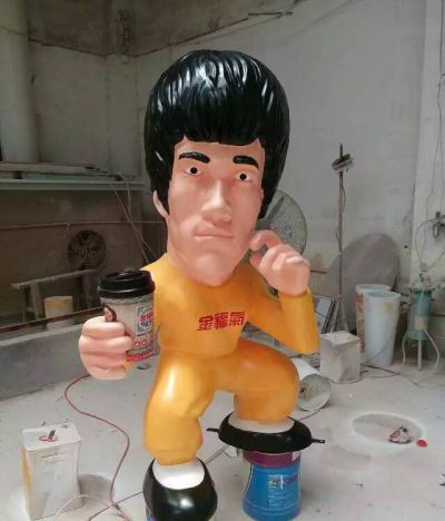 玻璃鋼卡通戶(hù)外園林景觀(guān)卡通李小龍雕塑