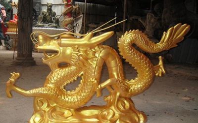戶(hù)外景區不銹鋼噴金烤漆龍雕塑