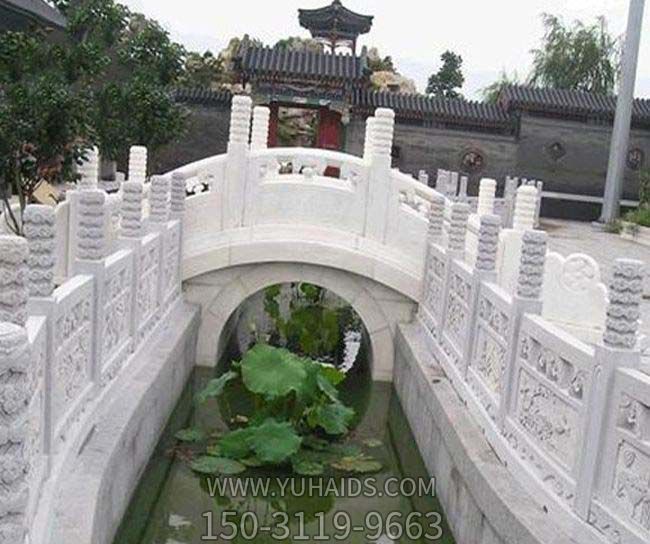 中式庭院池塘漢白玉小石拱橋欄桿景觀(guān)雕塑