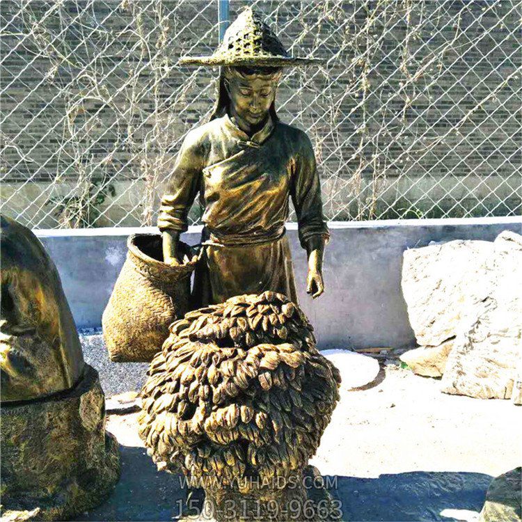 收稻子，玻璃鋼仿銅民俗生活秋收場(chǎng)景雕塑