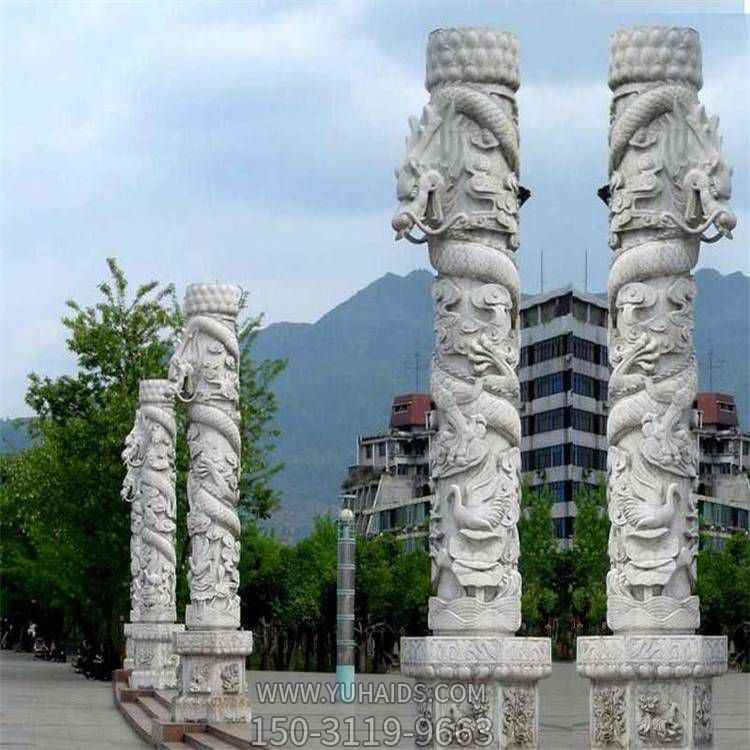文化廣場(chǎng)擺放天然石材大理石雕刻龍盤(pán)柱華表雕塑