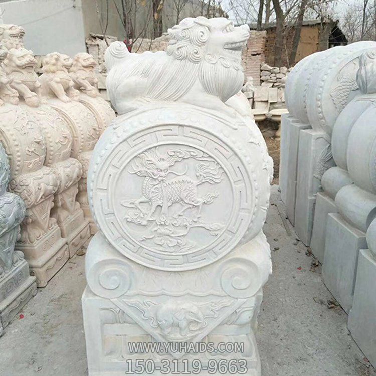 大理石石雕庭院門(mén)口一對鎮宅獅子抱鼓石雕塑