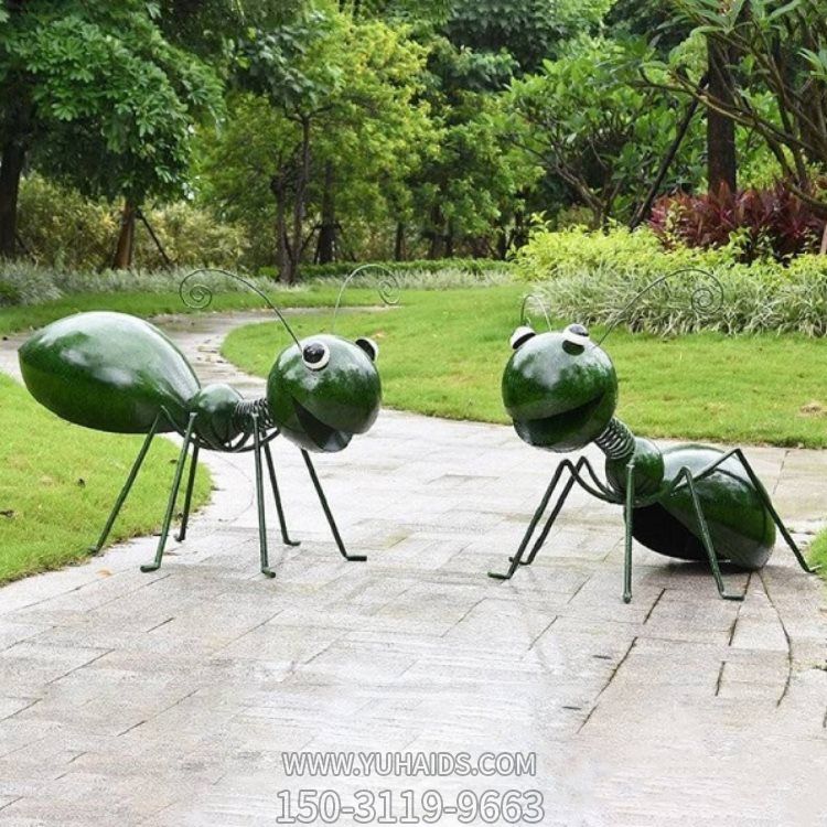 花園玻璃鋼創(chuàng  )意螞蟻小品雕塑