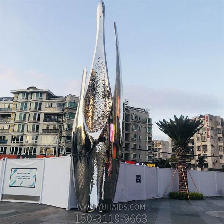 戶(hù)外廣場(chǎng)擺放大型不銹鋼鏡面抽象藝術(shù)造型景觀(guān)雕塑