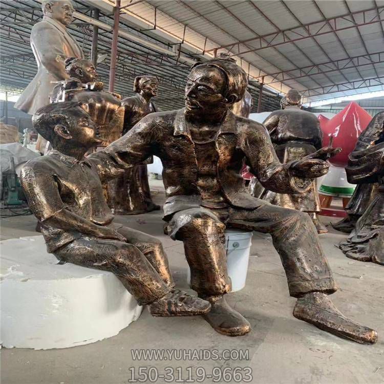 情景小品民俗玻璃鋼仿銅爺孫倆人物景觀(guān)雕塑