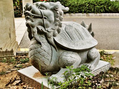 龍龜雕塑景區創(chuàng  )意大理石石雕龍龜雕塑