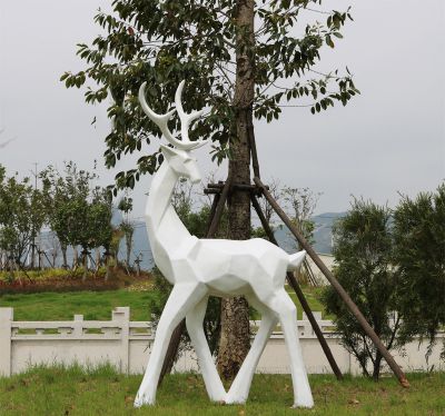 公園景區大型動(dòng)物景觀(guān)回頭望的梅花鹿雕塑