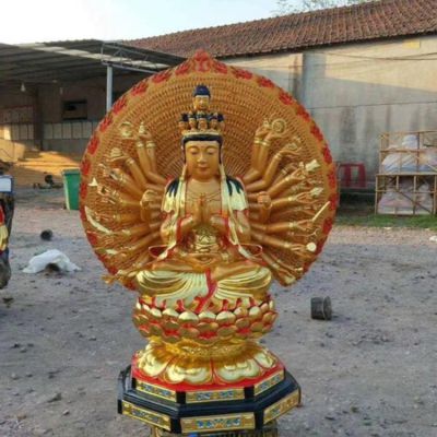純銅打造寺廟景區千手觀(guān)音雕塑