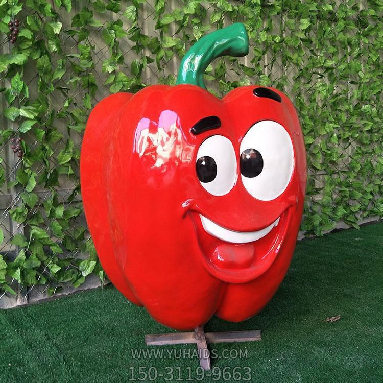 生態(tài)農場(chǎng)裝飾玻璃鋼卡通紅色辣椒雕塑