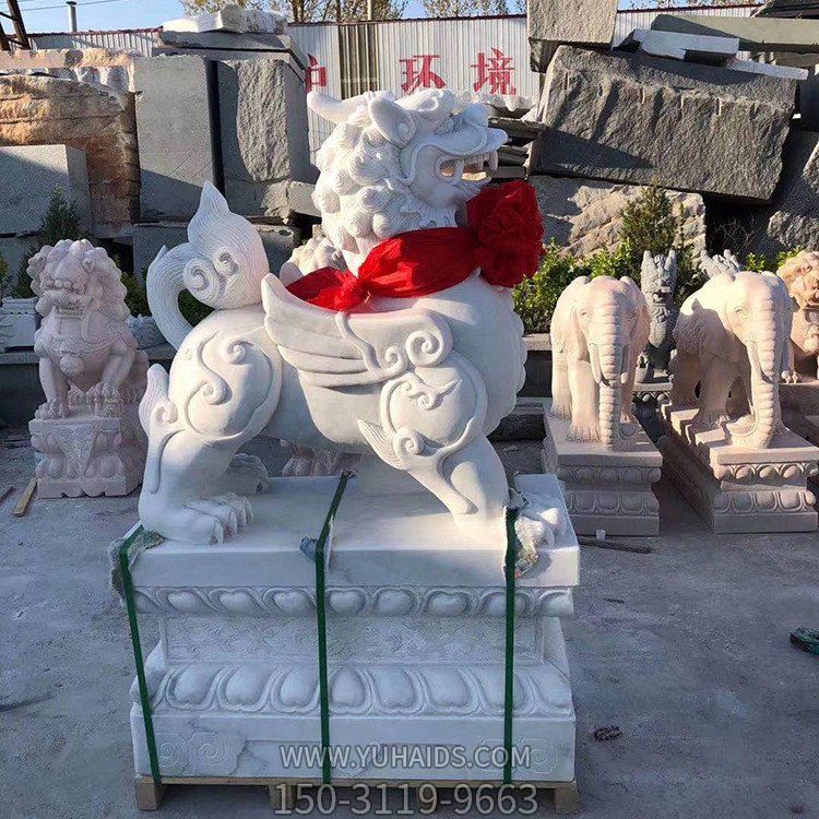 漢白玉石雕貔貅，門(mén)店看門(mén)神獸