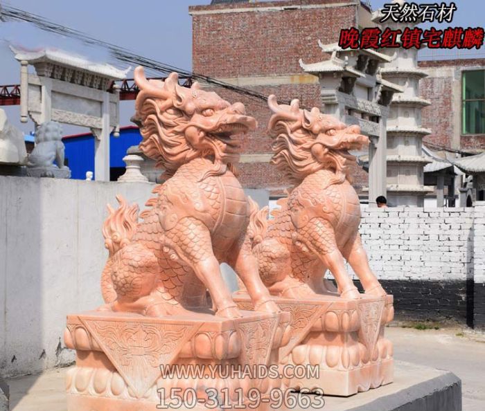 景區庭院門(mén)口天然石材石雕神獸麒麟雕塑