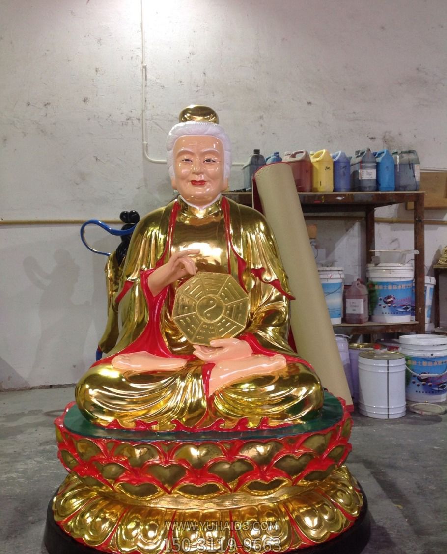 不銹鋼噴金烤漆大型寺廟景觀(guān)太極老母雕塑
