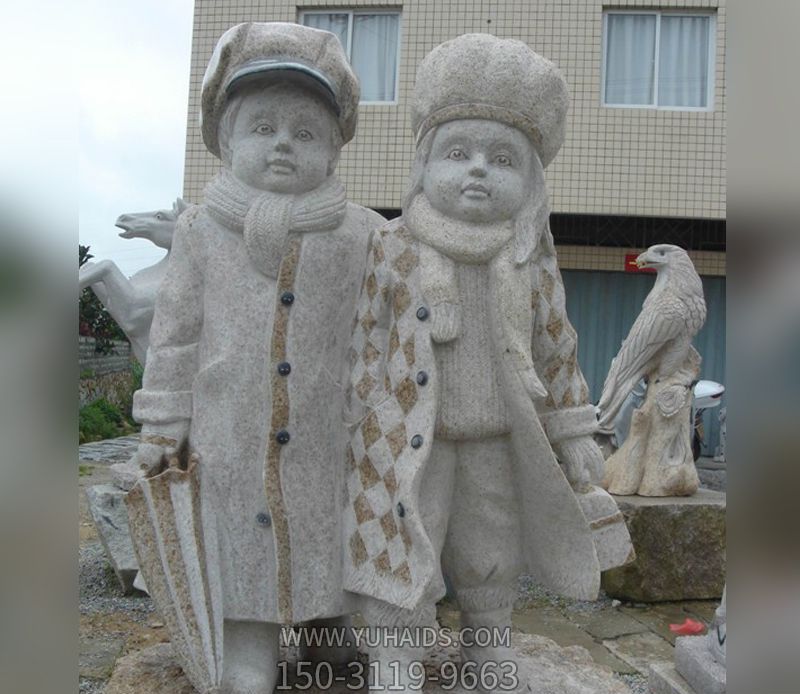 公園創(chuàng )意石雕情侶雕塑