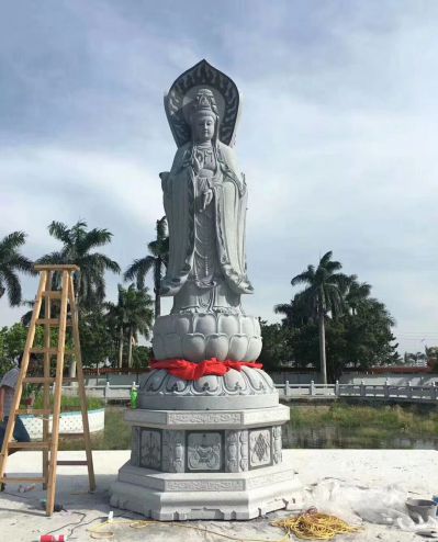 大型石雕廣場(chǎng)景觀(guān)雕塑戶(hù)外擺件觀(guān)音雕塑