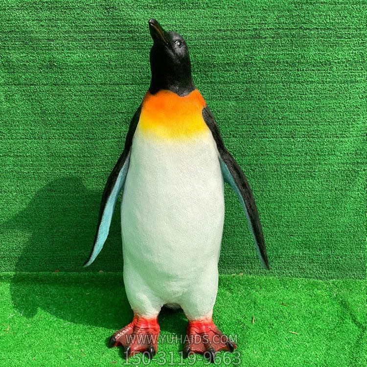 動(dòng)物園景區玻璃鋼卡通企鵝擺件雕塑