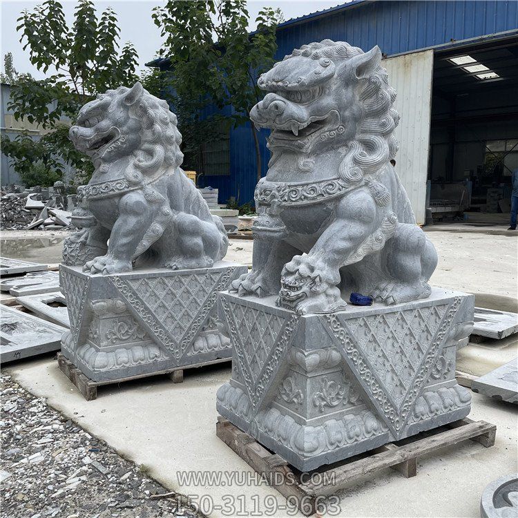 青石大獅子，2米5高大門(mén)鎮宅石雕獅子雕塑