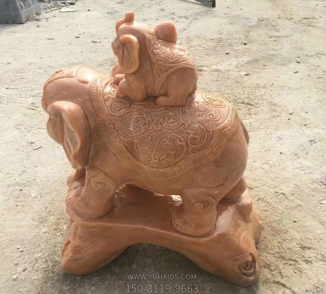 商廈室內創(chuàng )意晚霞紅石雕小象趴在大象背上的景觀(guān)大象雕塑