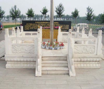 公安局擺放景觀(guān)漢白玉升旗臺石雕