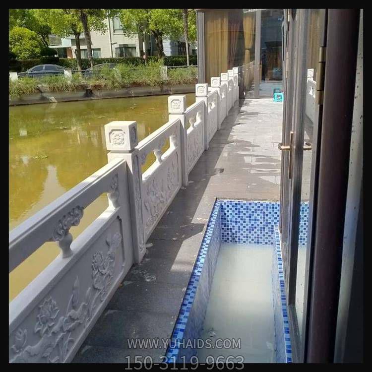 大理石石雕戶(hù)外園林景觀(guān)護欄雕塑