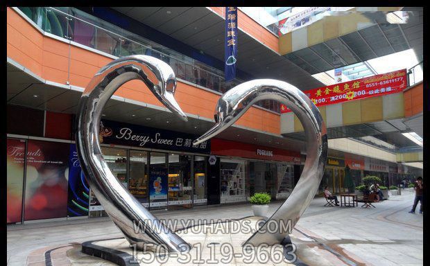 城市創(chuàng )意抽象個(gè)性愛(ài)心雕塑