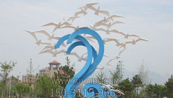 玻璃鋼公園創(chuàng  )意個(gè)性放飛的鴿子雕塑