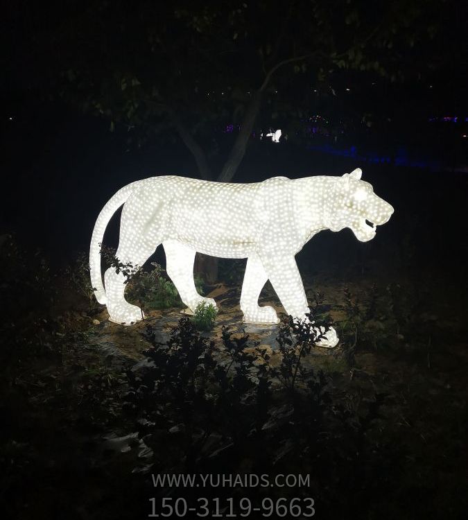 戶(hù)外園林不銹鋼發(fā)光照明景觀(guān)動(dòng)物獅子雕塑
