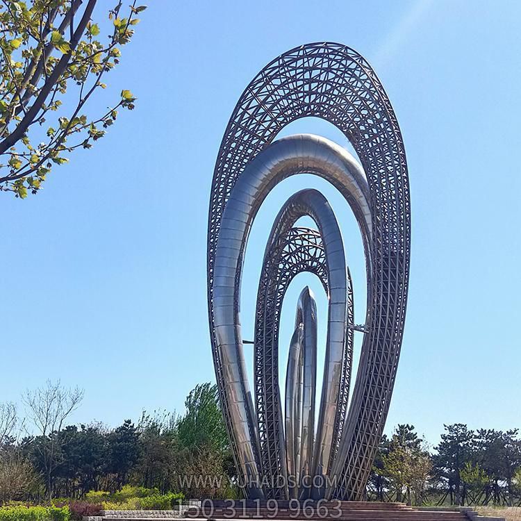 廣場(chǎng)不銹鋼鏤空大型圓環(huán)景觀(guān)雕塑