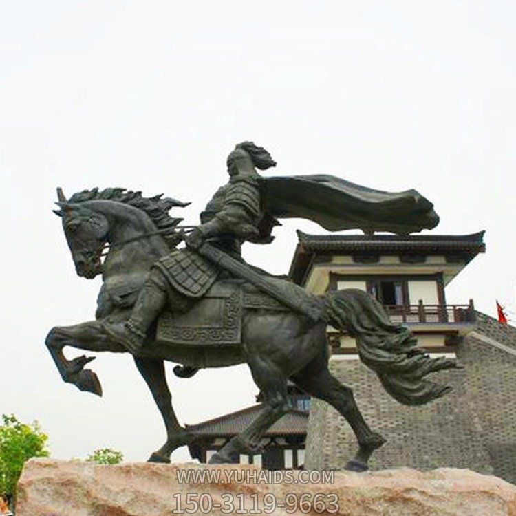 玻璃鋼趙云騎馬雕像 古代將軍戶(hù)外景觀(guān)人物雕塑