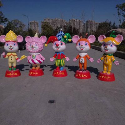 商場(chǎng)游樂(lè )園玻璃鋼卡通小老鼠雕塑