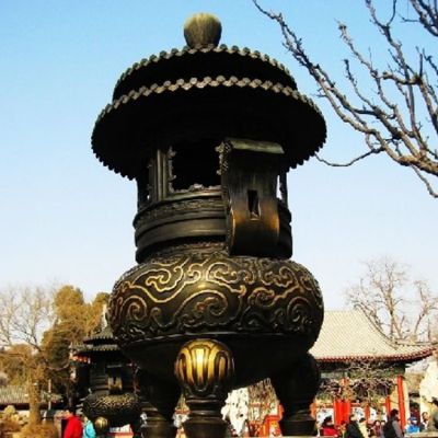 銅雕創(chuàng  )意景觀(guān)香爐雕塑