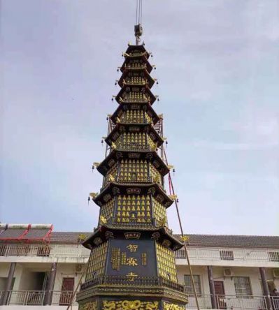 鑄銅戶(hù)外大型景觀(guān)佛塔