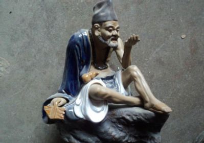 戶(hù)外廣場(chǎng)仿真人物玻璃鋼濟公雕塑